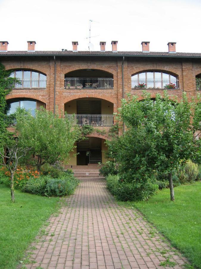 Bed and Breakfast Cascina Radice Арлуно Экстерьер фото